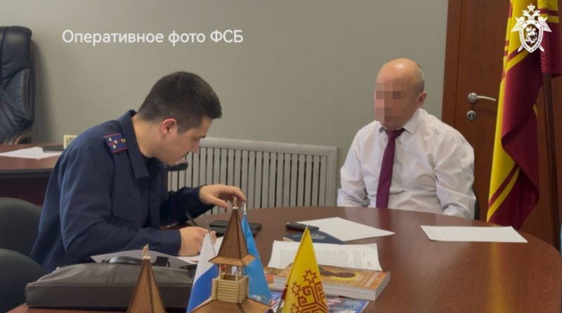 В Чувашии главу муниципалитета заподозрили в мошенничестве после ДТП В Чувашии главу муниципалитета заподозрили в мошенничестве после ДТП